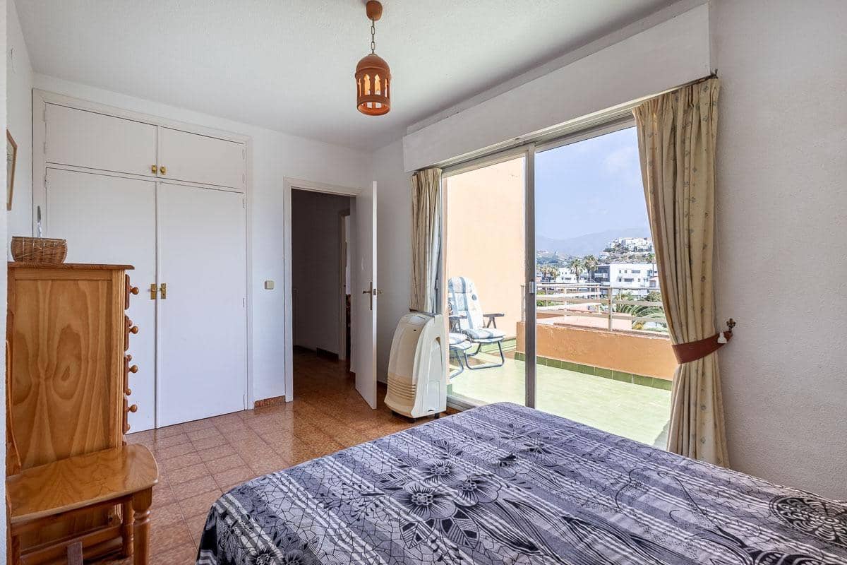 3 quarto Apartamento para venda em Salobrena com piscina - 259 000 € (Ref: 9916587)