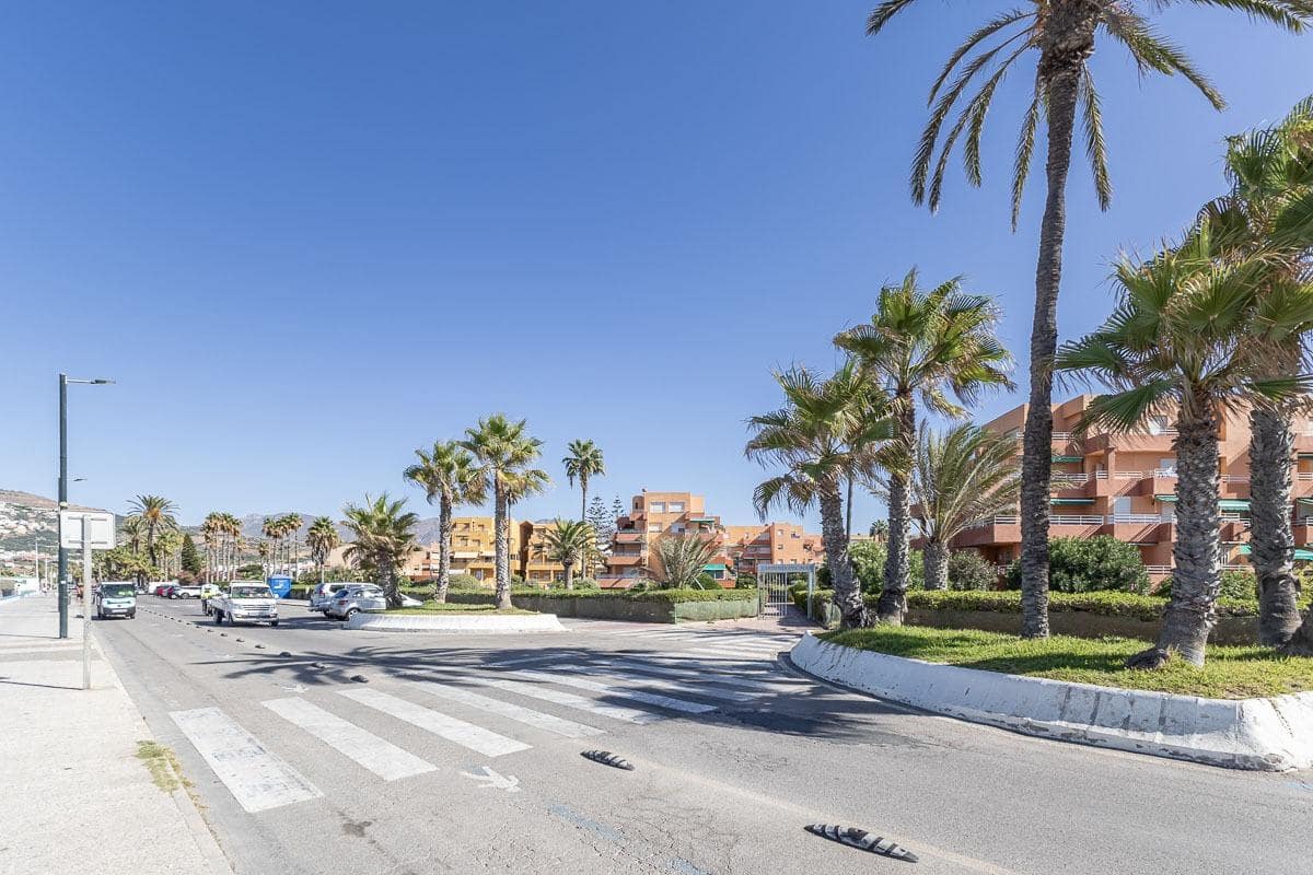 3 quarto Apartamento para venda em Salobrena com piscina - 259 000 € (Ref: 9916587)