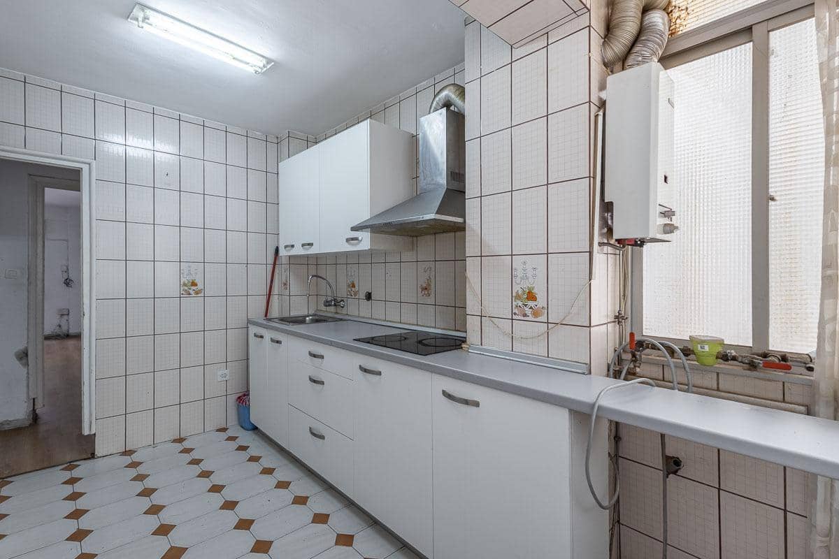 3 slaapkamer Appartement te koop in Granada stad - € 229.000 (Ref: 9916589)