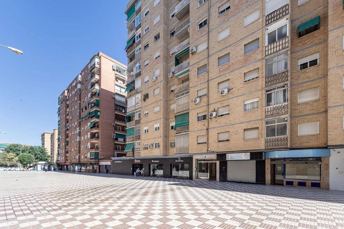 3 slaapkamer Appartement te koop in Granada stad - € 229.000 (Ref: 9916589)