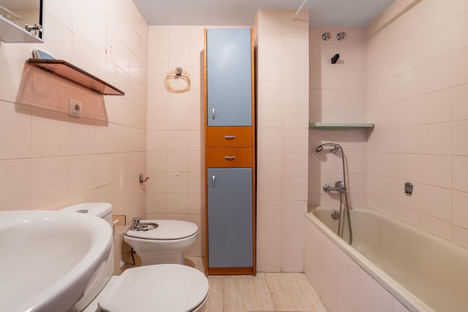 2 Zimmer Apartment zu verkaufen in Granada Stadt - 245.000 € (Ref: 9916590)