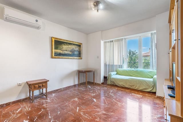2 Zimmer Apartment zu verkaufen in Granada Stadt - 245.000 € (Ref: 9916590)