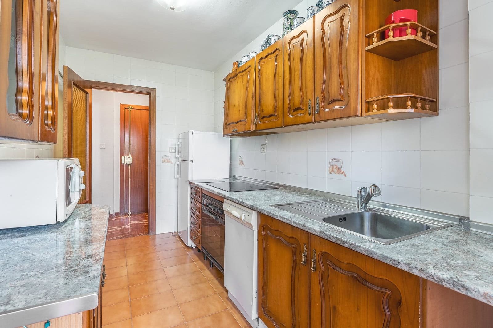 2 soveværelse Lejlighed til salg i Granada by - € 235.000 (Ref: 9916590)