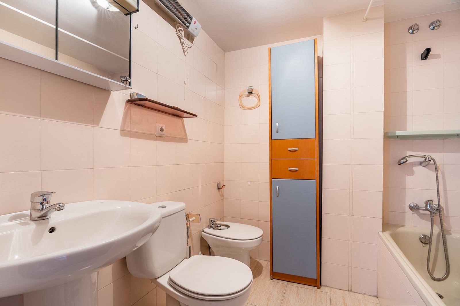 2 soveværelse Lejlighed til salg i Granada by - € 235.000 (Ref: 9916590)