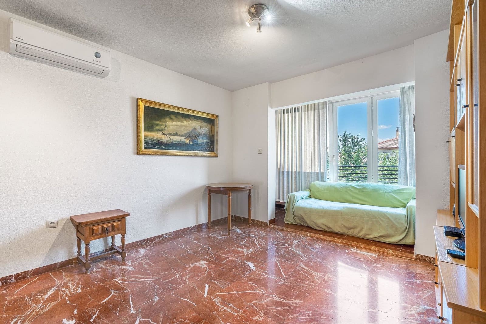 2 soveværelse Lejlighed til salg i Granada by - € 235.000 (Ref: 9916590)