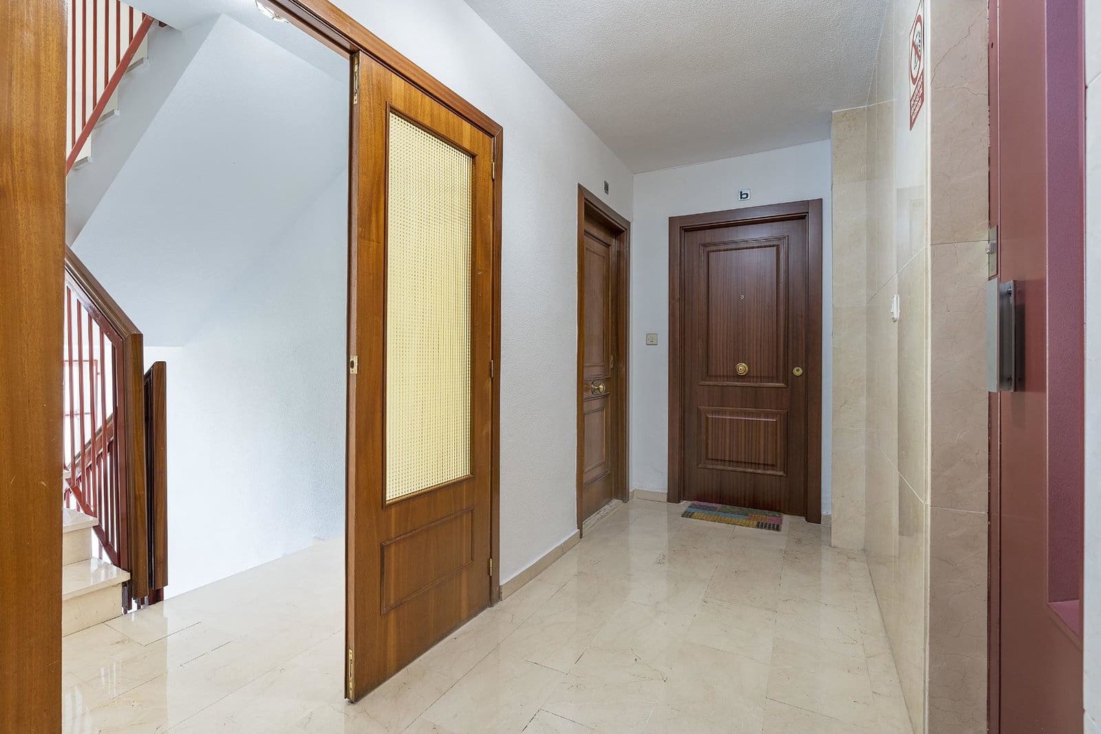 2 soveværelse Lejlighed til salg i Granada by - € 235.000 (Ref: 9916590)