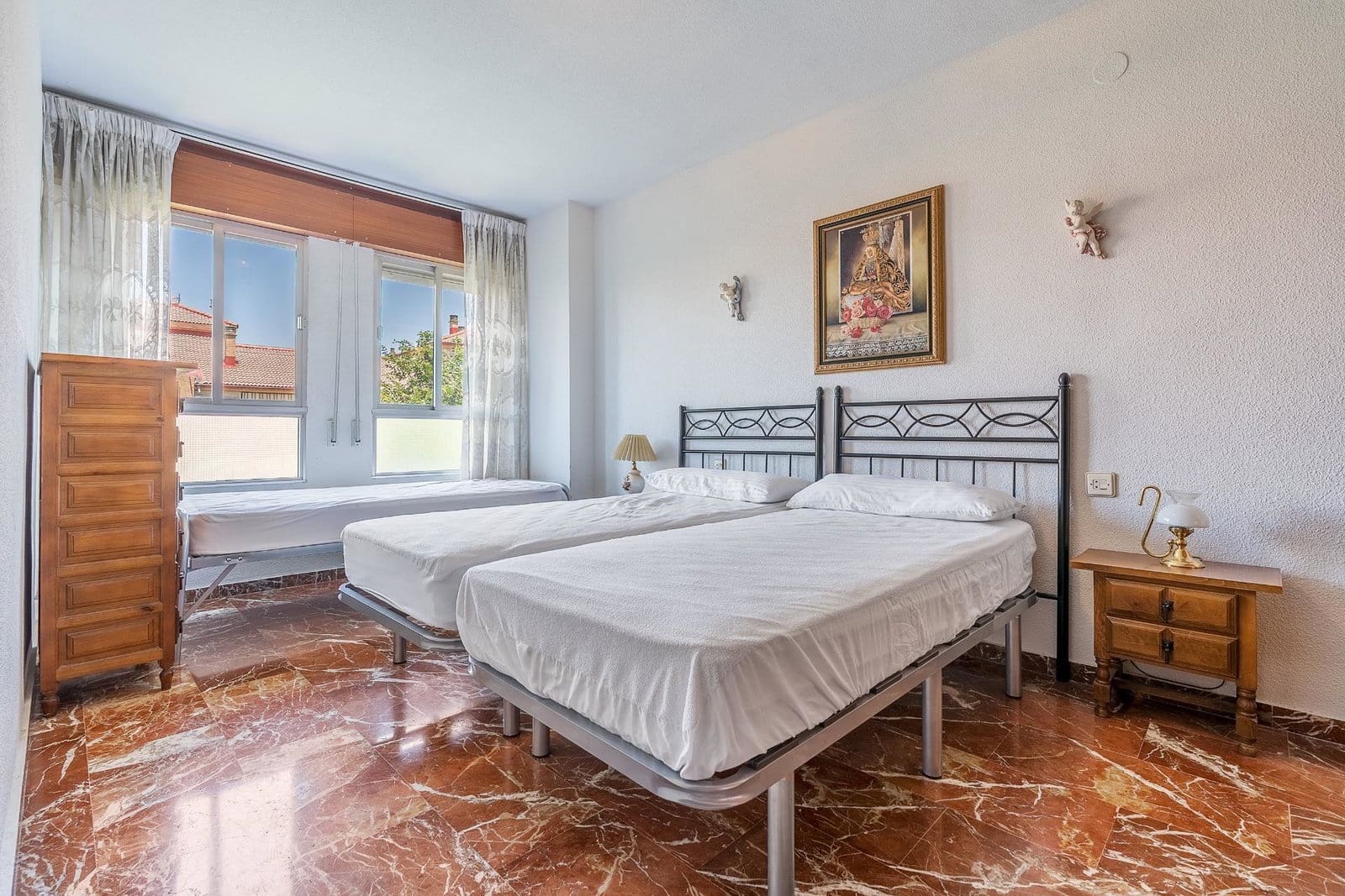 2 soveværelse Lejlighed til salg i Granada by - € 235.000 (Ref: 9916590)