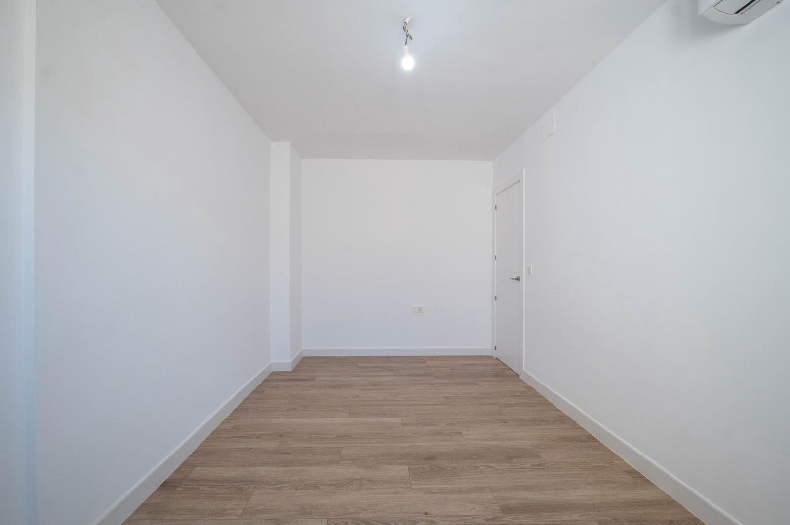 4 slaapkamer Penthouse te koop in Granada stad - € 575.000 (Ref: 9916593)