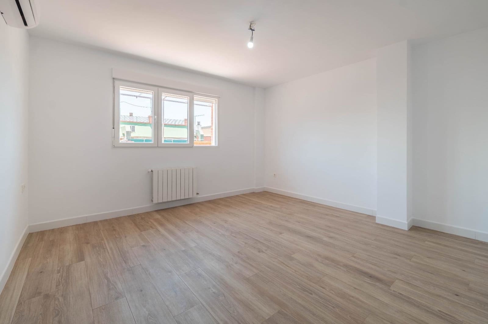 4 slaapkamer Penthouse te koop in Granada stad - € 575.000 (Ref: 9916593)