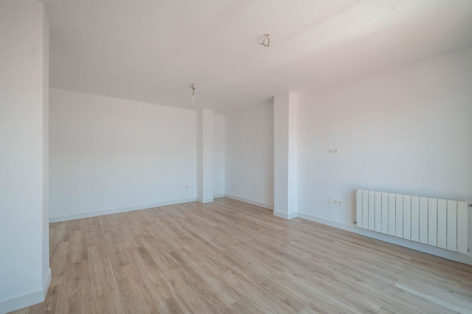 4 slaapkamer Penthouse te koop in Granada stad - € 575.000 (Ref: 9916593)