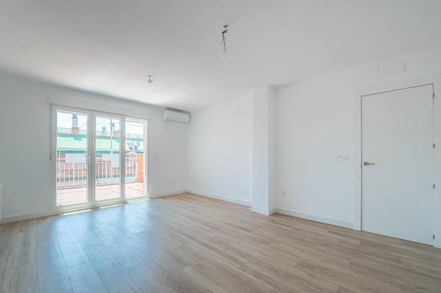 4 sypialnia Penthouse na sprzedaż w Centro - Sagrario, Miasto Grenada - 575 000 € (Ref: 9916593)