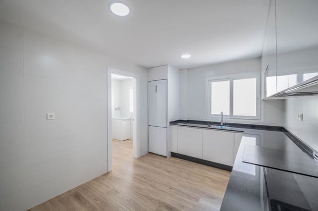 4 sypialnia Penthouse na sprzedaż w Centro - Sagrario, Miasto Grenada - 575 000 € (Ref: 9916593)