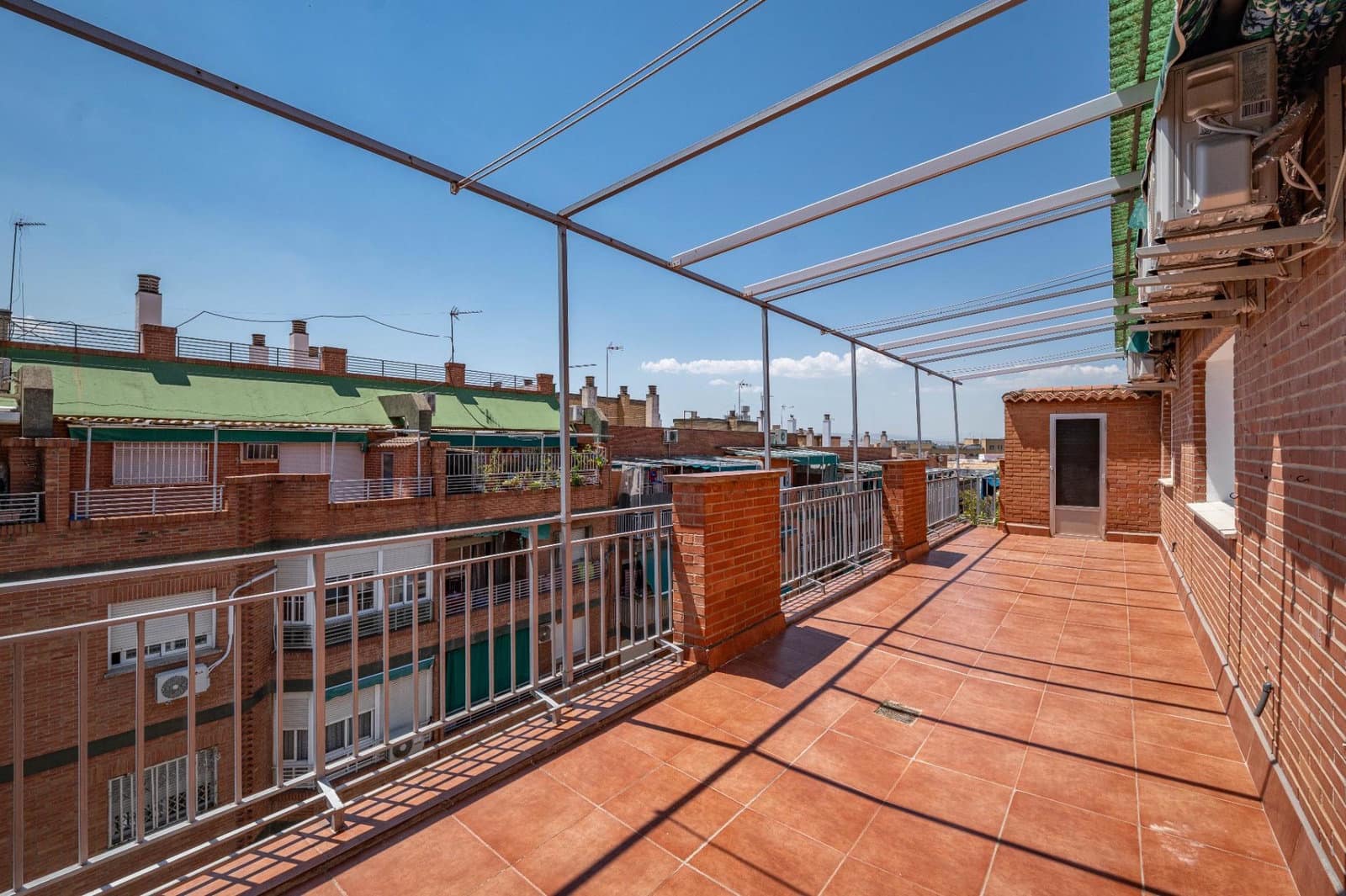 4 slaapkamer Penthouse te koop in Granada stad - € 575.000 (Ref: 9916593)