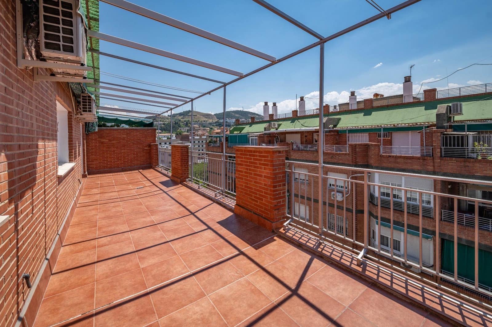 4 slaapkamer Penthouse te koop in Granada stad - € 575.000 (Ref: 9916593)