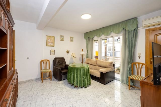 6 Zimmer Apartment zu verkaufen in Centro - Sagrario, Granada Stadt - 259.000 € (Ref: 9916595)