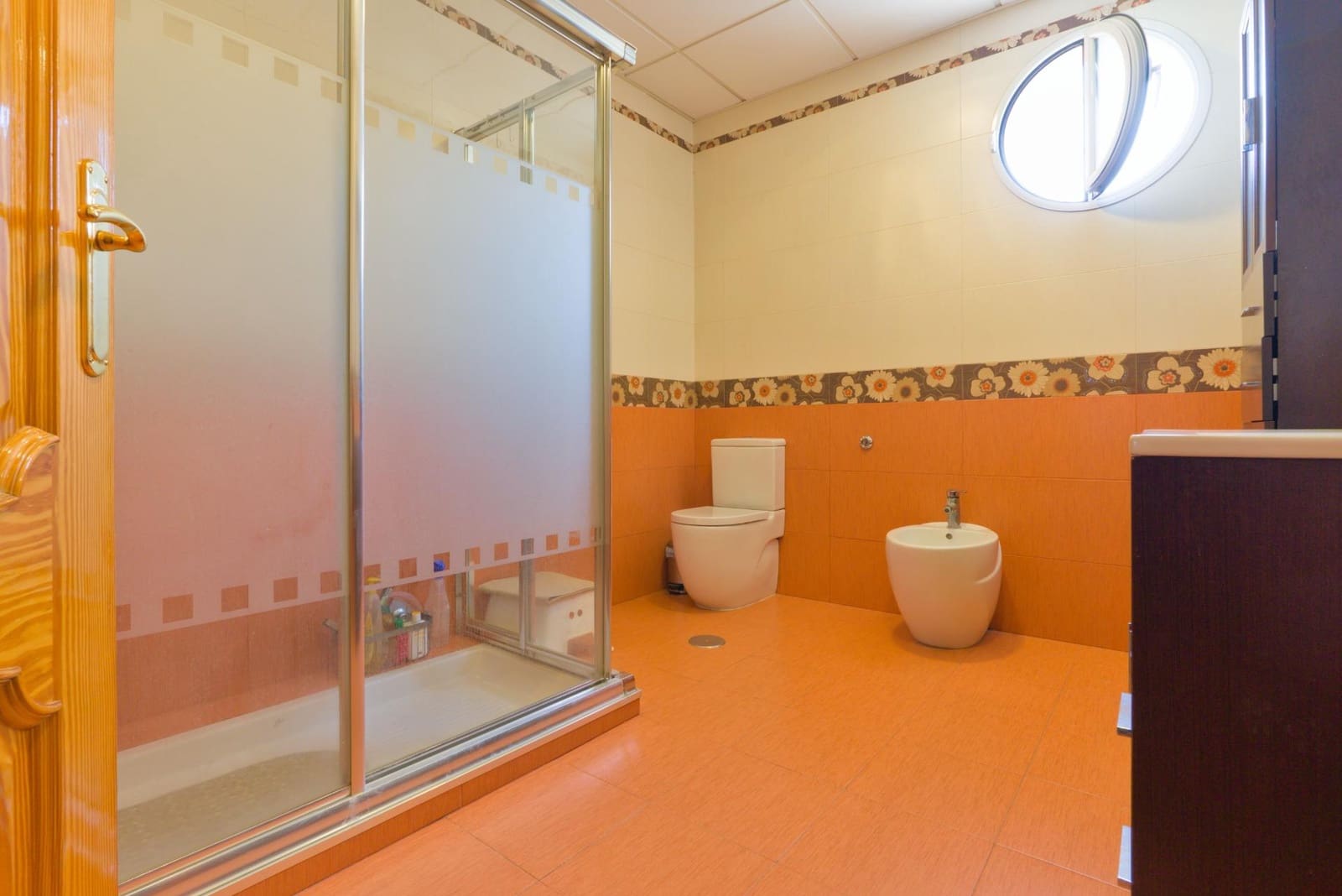 3 bedroom Villa for sale in Cajar with garage - € 359,500 (Ref: 9916596)