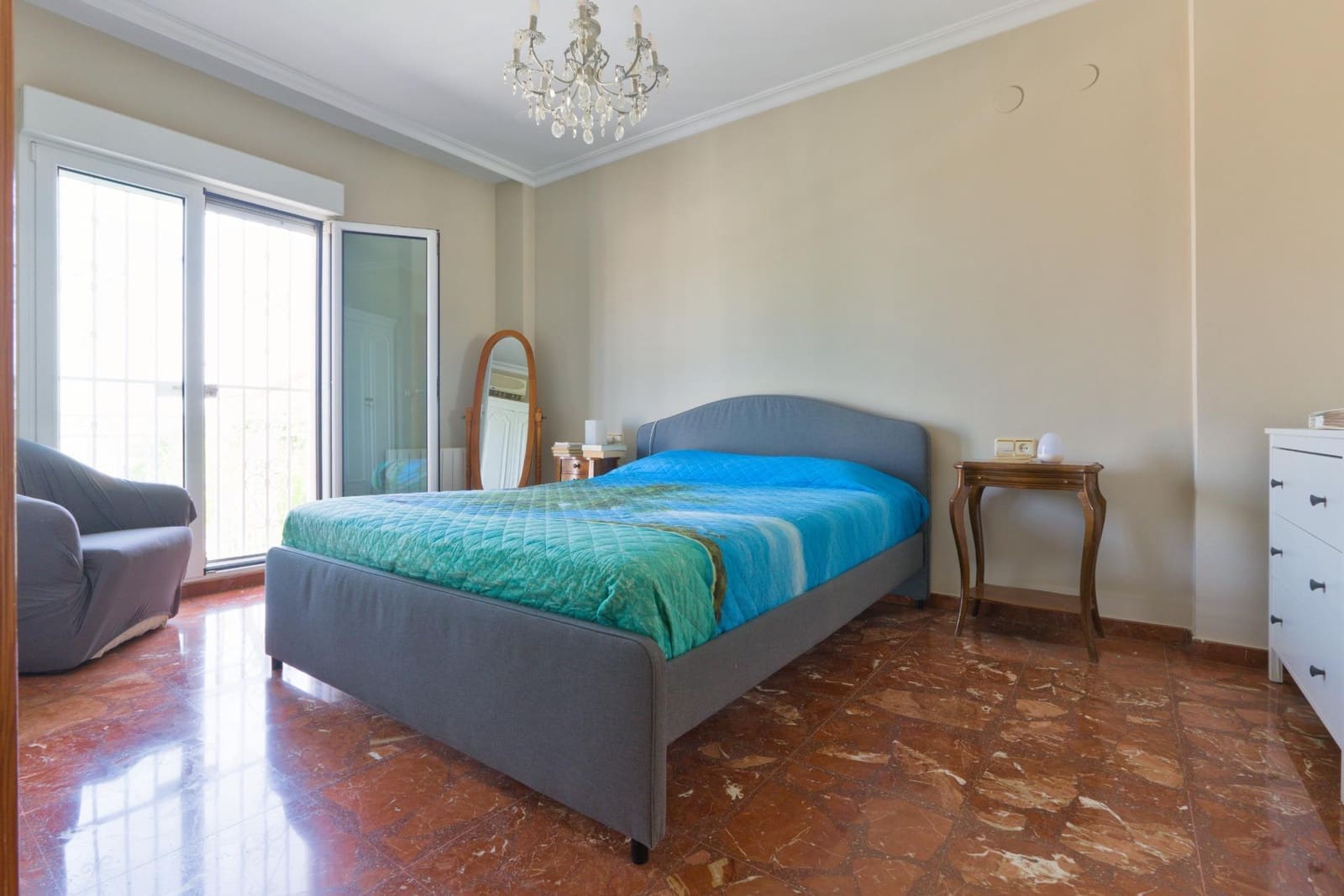 3 bedroom Villa for sale in Cajar with garage - € 359,500 (Ref: 9916596)