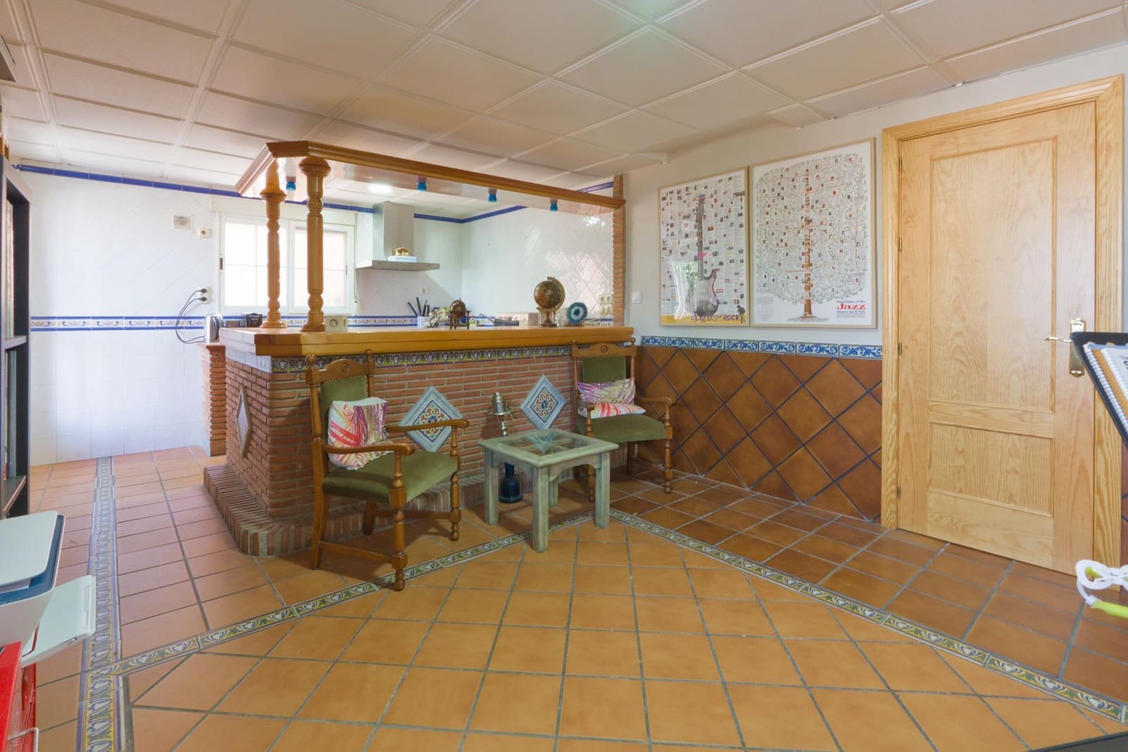 3 bedroom Villa for sale in Cajar with garage - € 359,500 (Ref: 9916596)