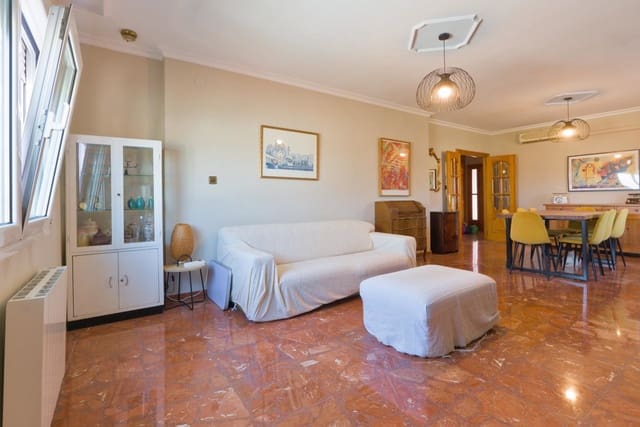 3 soveværelse Villa til salg i Cájar med garage - € 359.500 (Ref: 9916596)