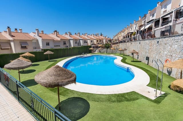 5 chambre Villa/Maison Mitoyenne à vendre à Huétor Vega avec garage - 323 000 € (Ref: 9916597)