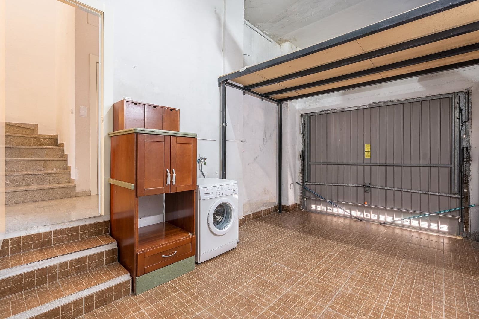 5 soveværelse Rækkehus til salg i Huetor Vega med swimmingpool garage - € 323.000 (Ref: 9916597)