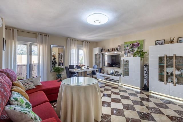 4 Zimmer Apartment zu verkaufen in Cenes de la Vega mit Pool Garage - 205.000 € (Ref: 9916598)