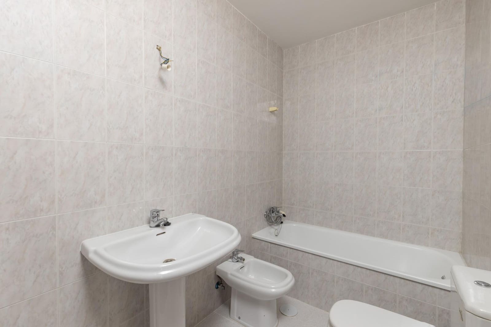 3 soverom Penthouse til salgs i Cenes de la Vega med garasje - € 175 000 (Ref: 9916600)