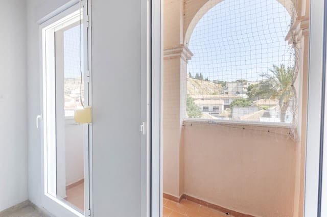 3 Zimmer Penthouse zu verkaufen in Cenes de la Vega mit Garage - 167.000 € (Ref: 9916600)