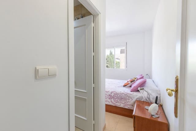 3 slaapkamer Appartement te koop in Atarfe met garage - € 189.000 (Ref: 9916604)