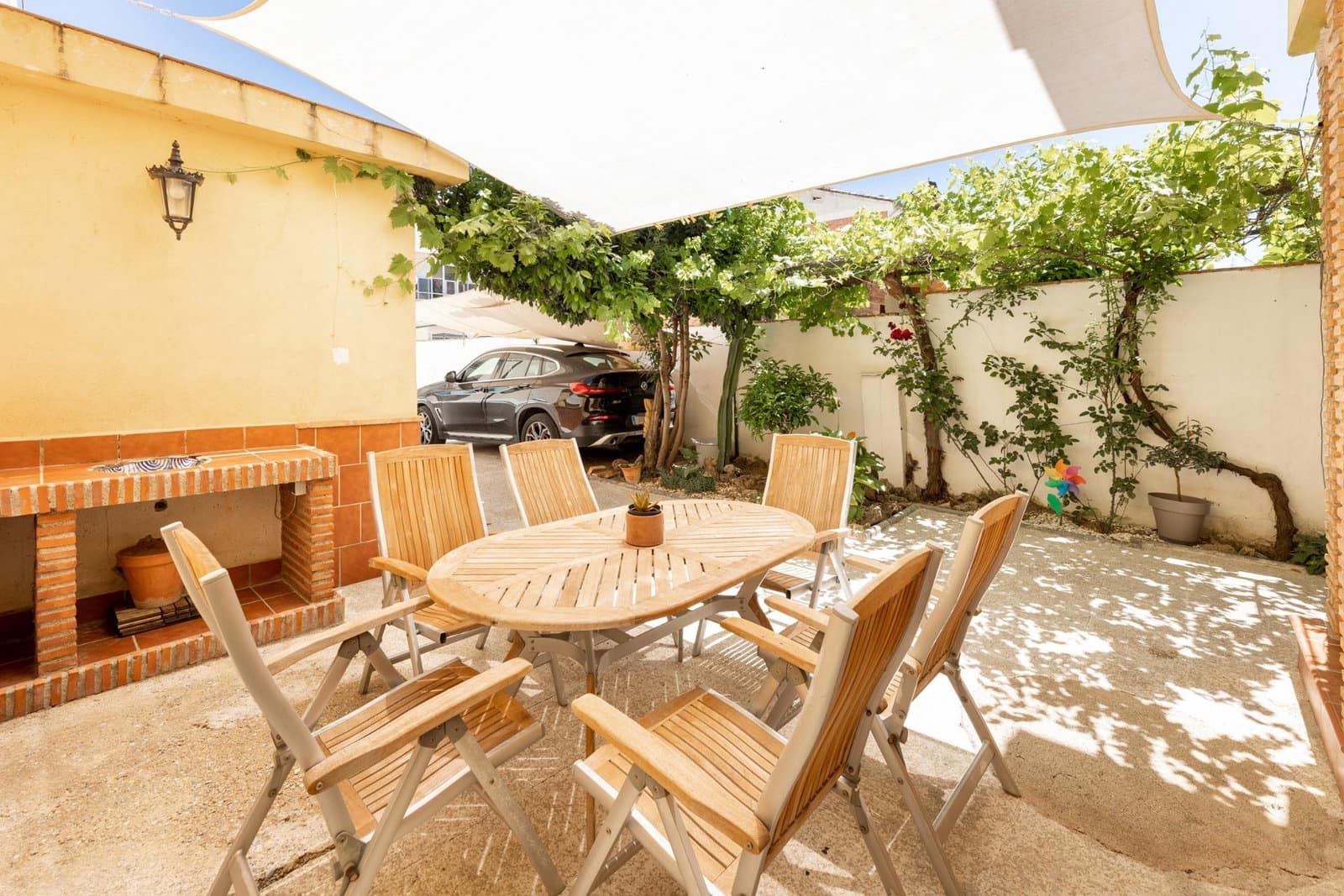 4 soveværelse Rækkehus til salg i La Zubia med swimmingpool garage - € 255.000 (Ref: 9916605)