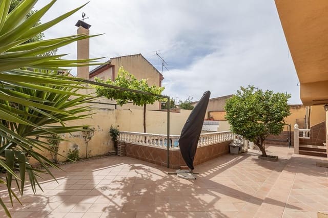 3 soveværelse Villa til salg i Ogíjares med swimmingpool garage - € 370.000 (Ref: 9916608)