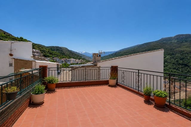 5 chambre Villa/Maison Mitoyenne à vendre à Güéjar Sierra - 165 000 € (Ref: 9916609)