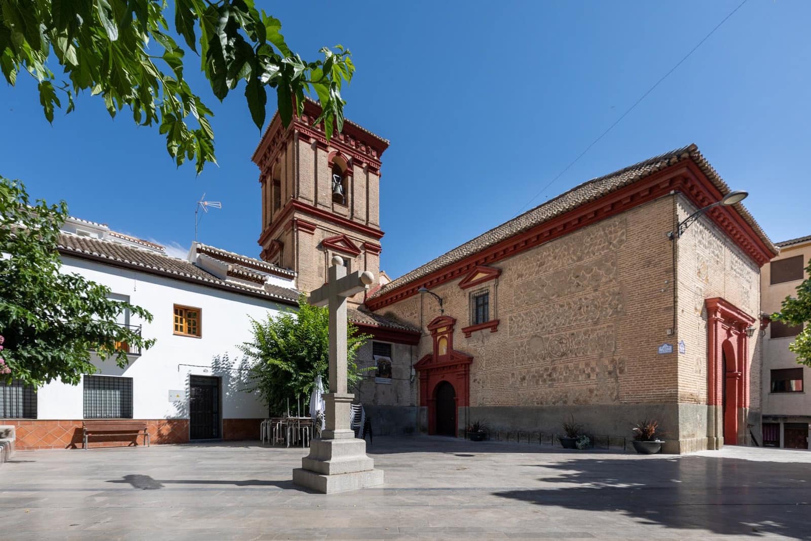 5 slaapkamer Rijtjeshuis te koop in Guejar Sierra - € 165.000 (Ref: 9916609)