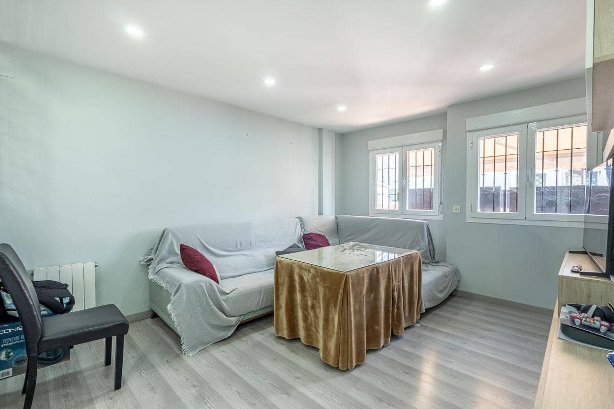 3 Zimmer Reihenhaus zu verkaufen in Gojar mit Garage - 239.000 € (Ref: 9916612)
