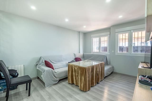 3 chambre Villa/Maison Mitoyenne à vendre à Gójar avec garage - 239 000 € (Ref: 9916612)