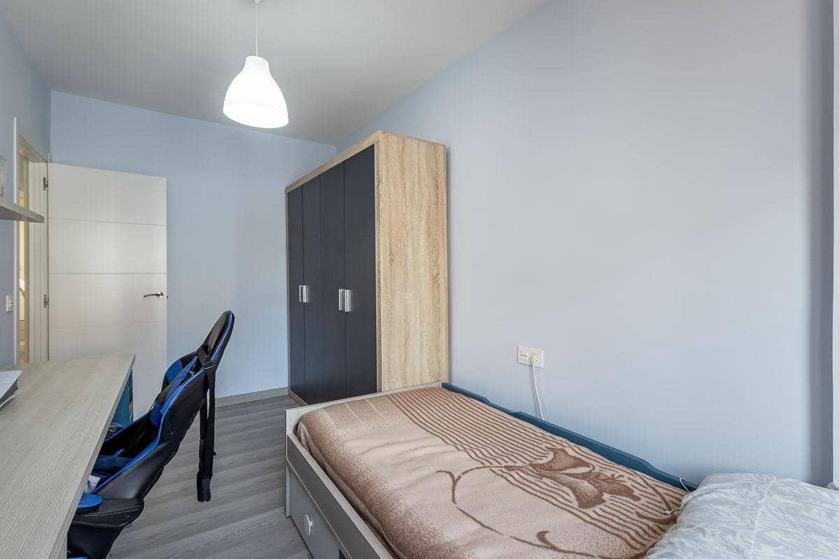 3 Zimmer Reihenhaus zu verkaufen in Gojar mit Garage - 239.000 € (Ref: 9916612)
