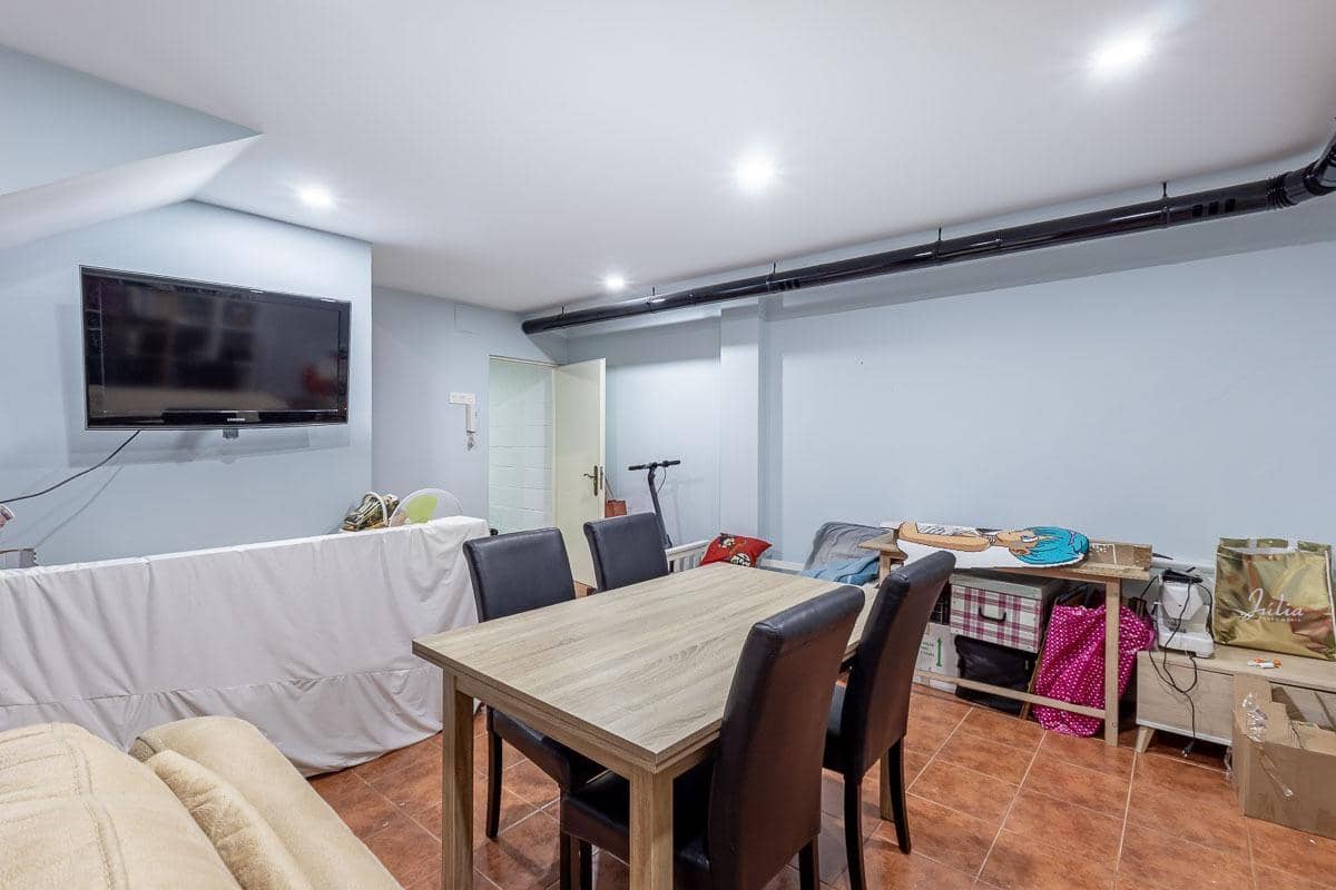 3 Zimmer Reihenhaus zu verkaufen in Gojar mit Garage - 239.000 € (Ref: 9916612)