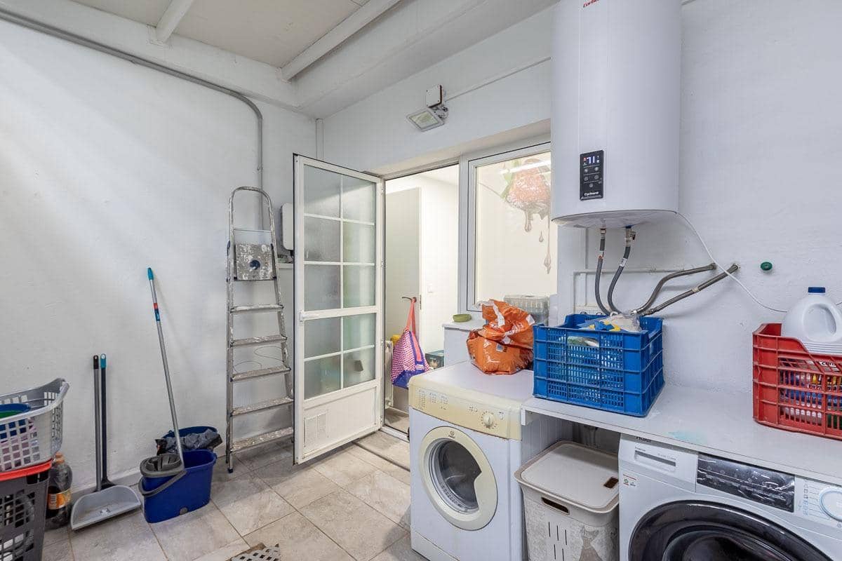3 Zimmer Reihenhaus zu verkaufen in Gojar mit Garage - 239.000 € (Ref: 9916612)