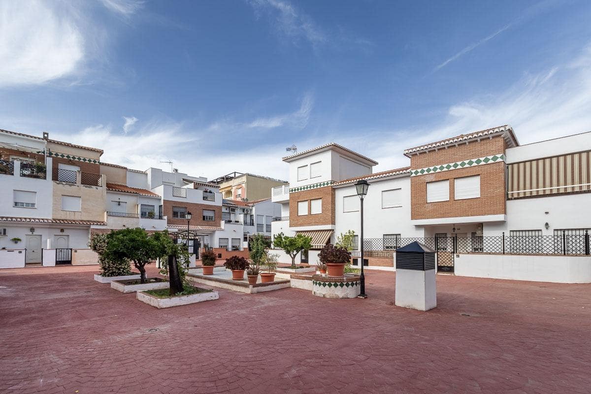 3 Zimmer Reihenhaus zu verkaufen in Gojar mit Garage - 239.000 € (Ref: 9916612)