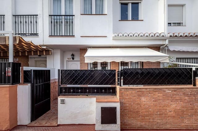 3 chambre Villa/Maison Mitoyenne à vendre à Gójar avec garage - 239 000 € (Ref: 9916612)