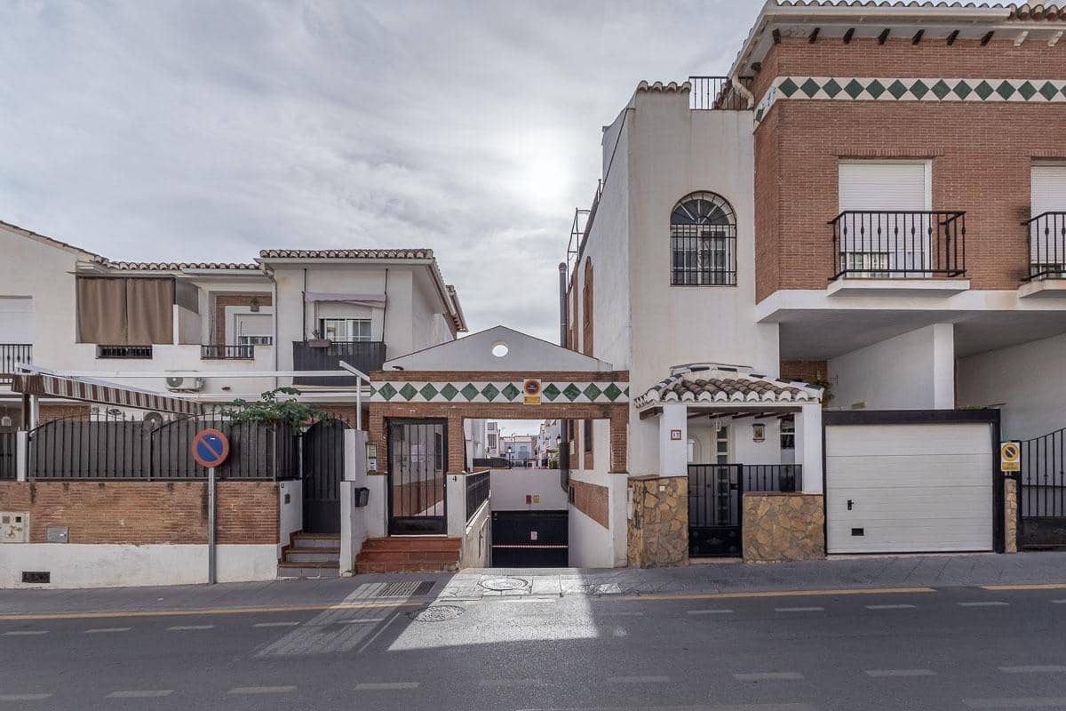 3 Zimmer Reihenhaus zu verkaufen in Gojar mit Garage - 239.000 € (Ref: 9916612)