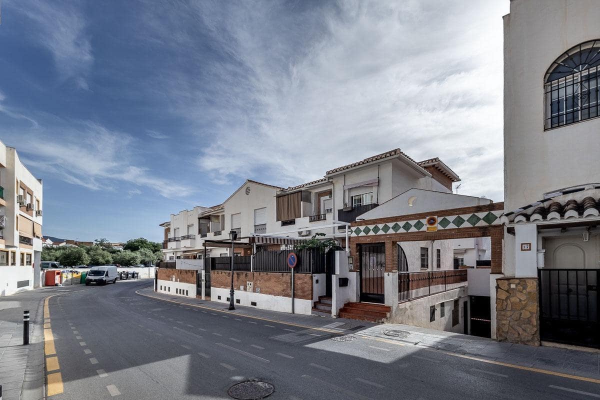 3 Zimmer Reihenhaus zu verkaufen in Gojar mit Garage - 239.000 € (Ref: 9916612)