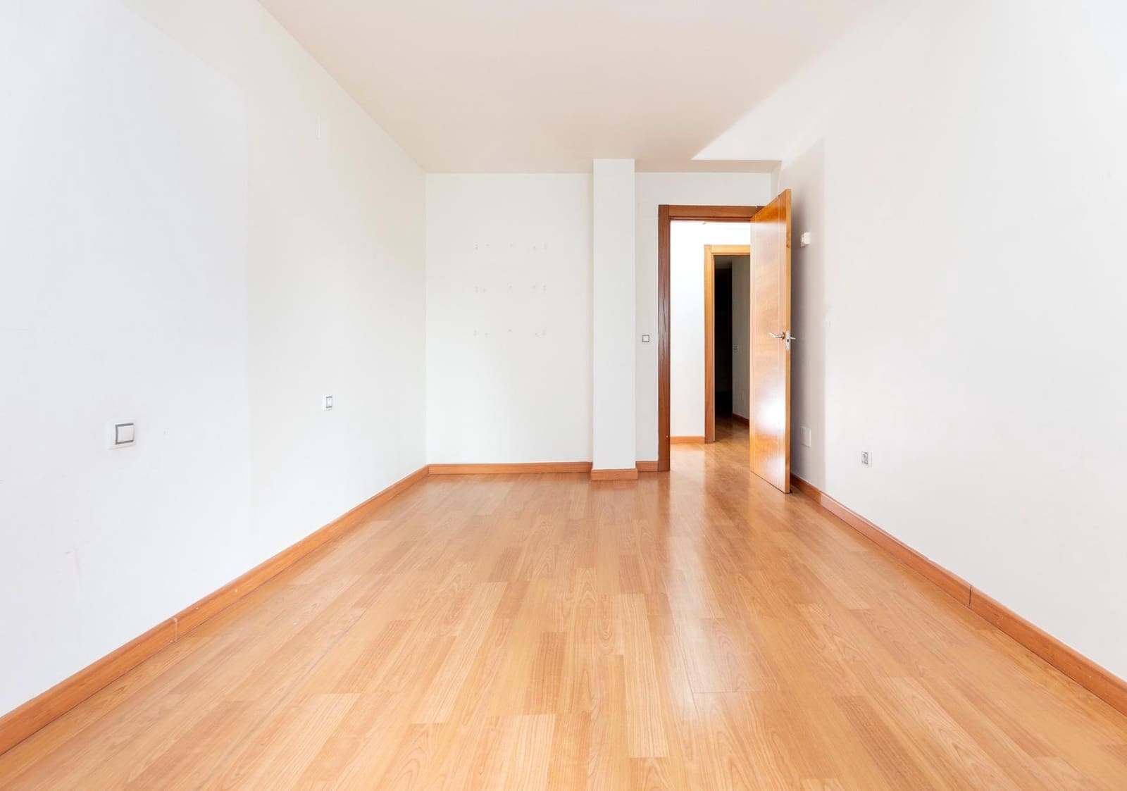 Apartamento de 2 habitaciones en Armilla en venta - 189.000 € (Ref: 9916613)