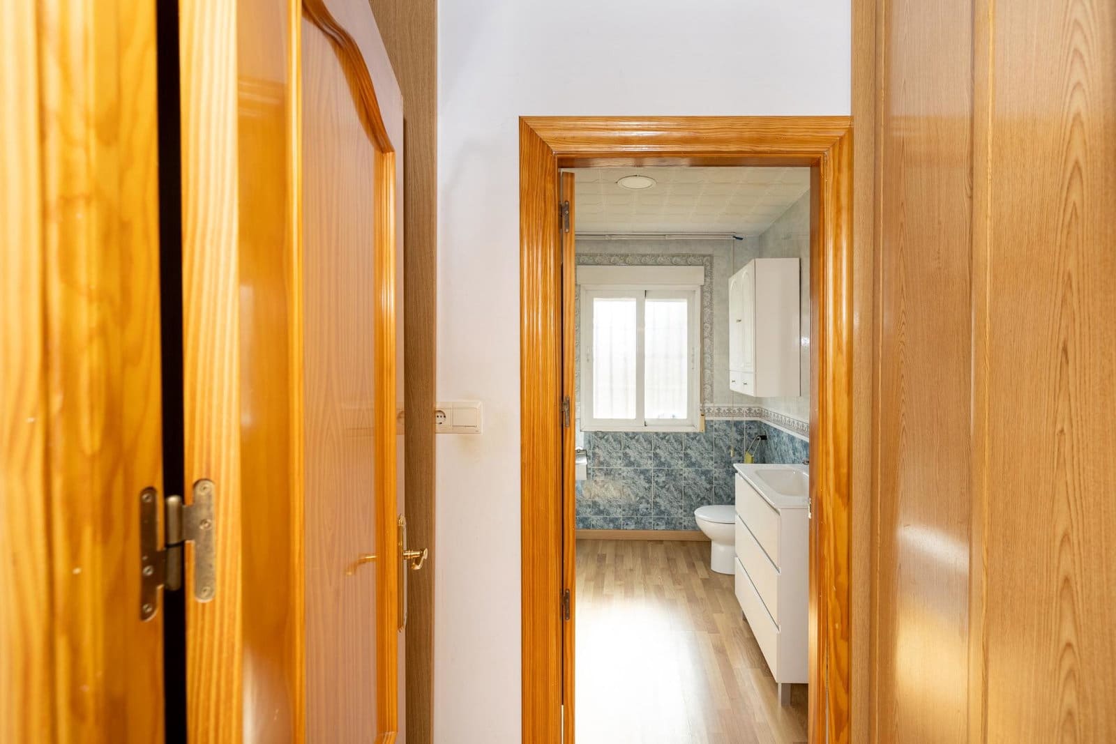 Adosado de 3 habitaciones en Churriana de la Vega en venta con garaje - 315.000 € (Ref: 9916616)