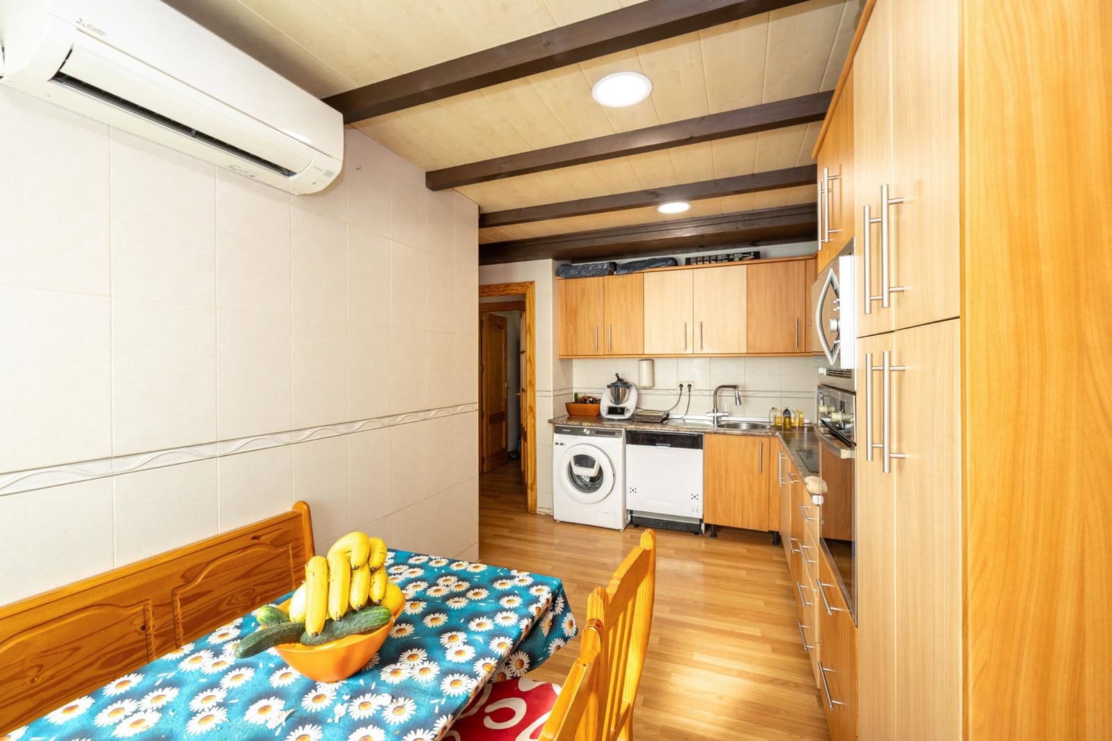 Adosado de 3 habitaciones en Churriana de la Vega en venta con garaje - 315.000 € (Ref: 9916616)