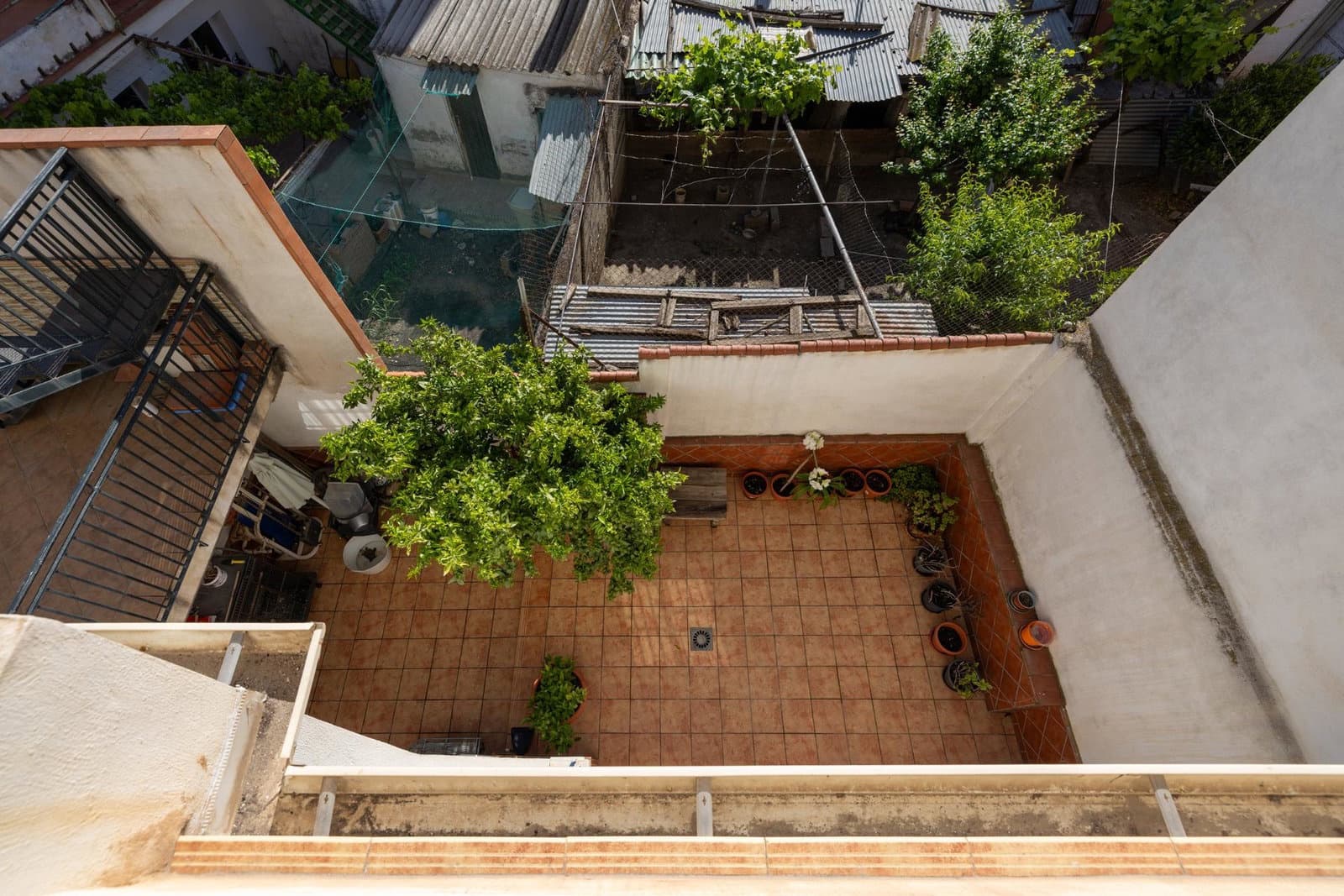 Adosado de 3 habitaciones en Churriana de la Vega en venta con garaje - 315.000 € (Ref: 9916616)