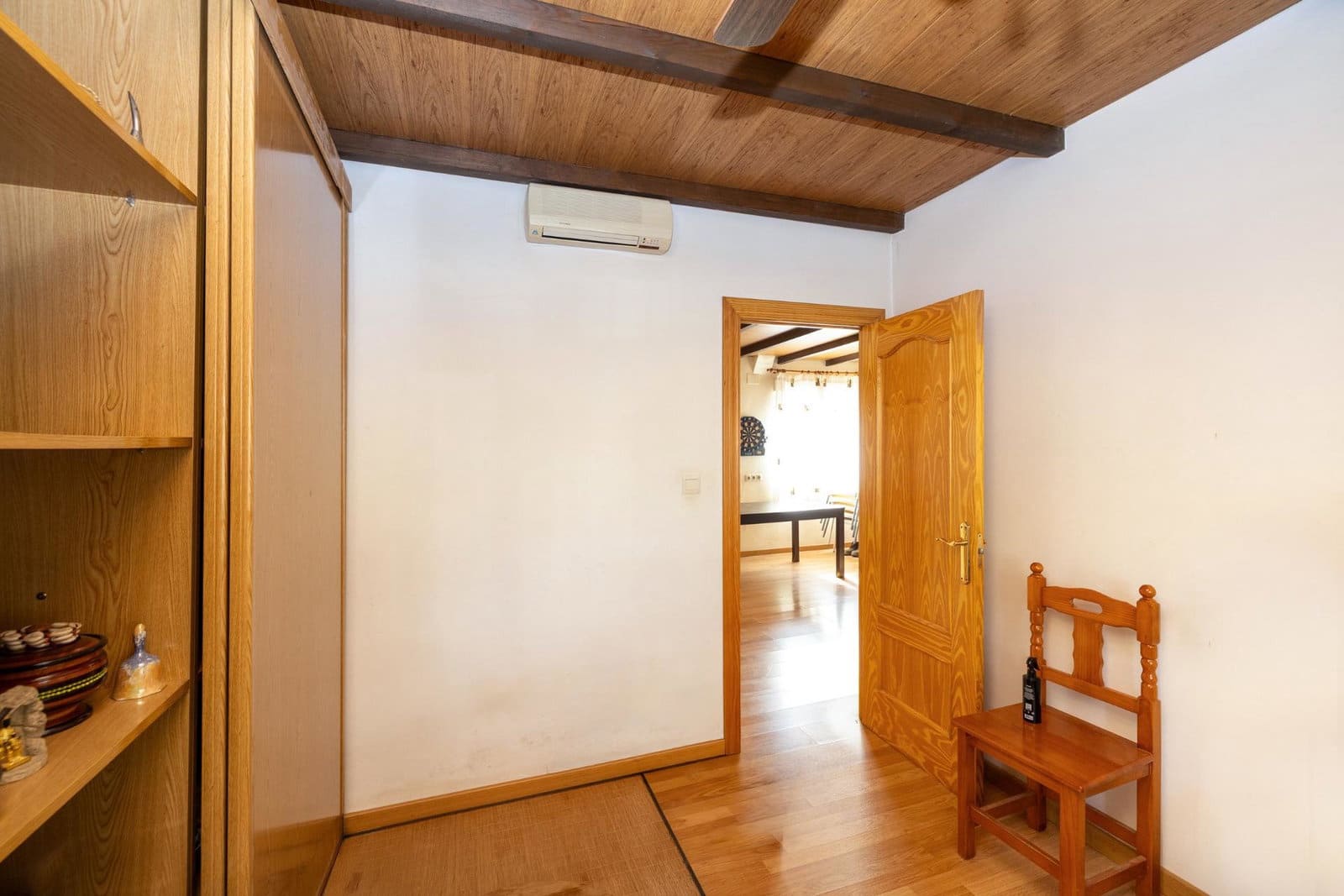 Adosado de 3 habitaciones en Churriana de la Vega en venta con garaje - 315.000 € (Ref: 9916616)