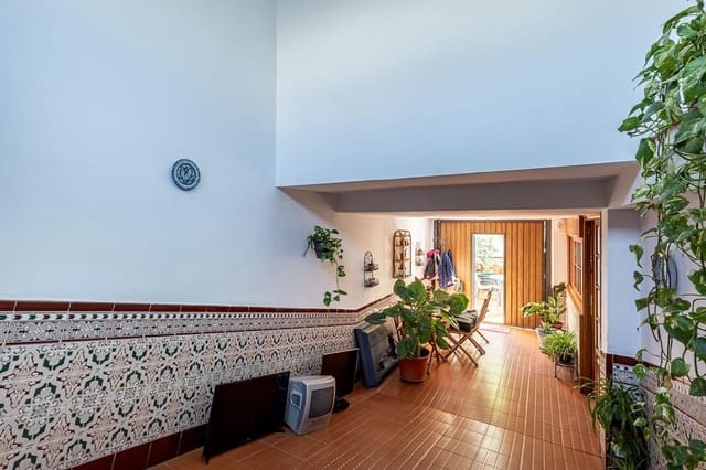 4 chambre Villa/Maison Mitoyenne à vendre à Pinos Puente avec garage - 159 900 € (Ref: 9916619)