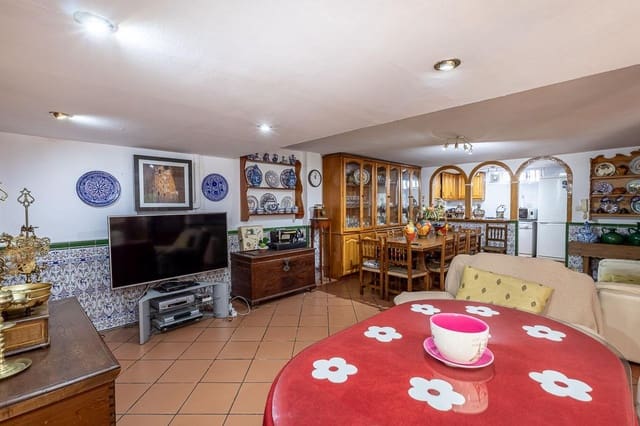4 chambre Villa/Maison Mitoyenne à vendre à Pinos Puente avec garage - 159 900 € (Ref: 9916619)