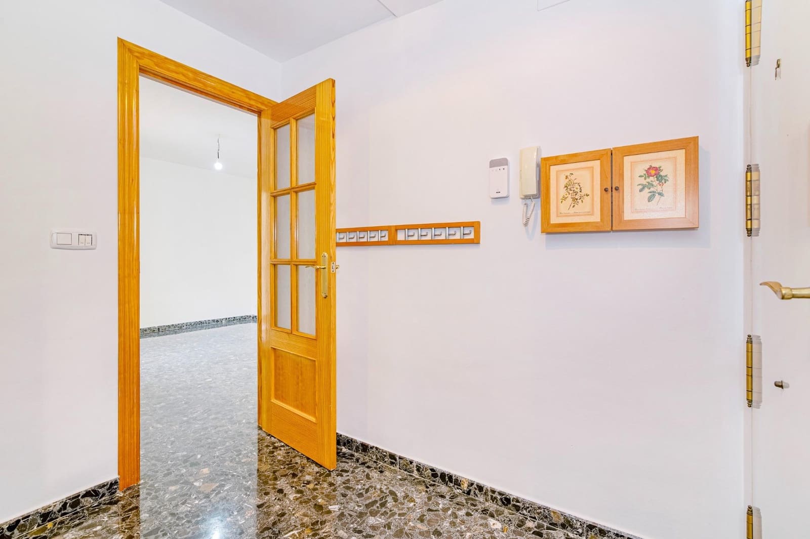 3 sypialnia Dom szeregowy na sprzedaż w Las Gabias z garażem - 214 990 € (Ref: 9916620)